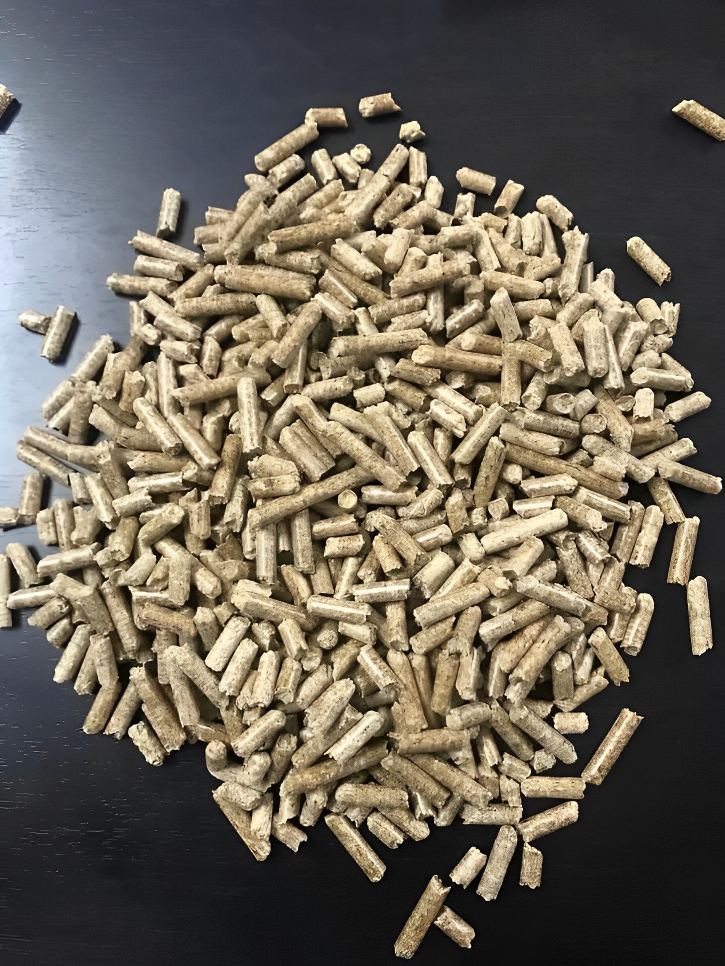 Premium Groundnut Shell Pellets - 6mm